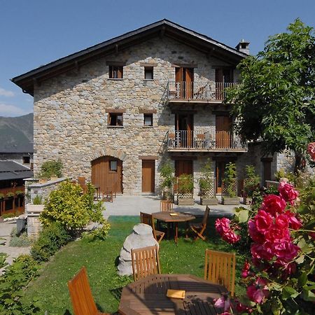 Hotel Casa Cornel Cerler Buitenkant foto
