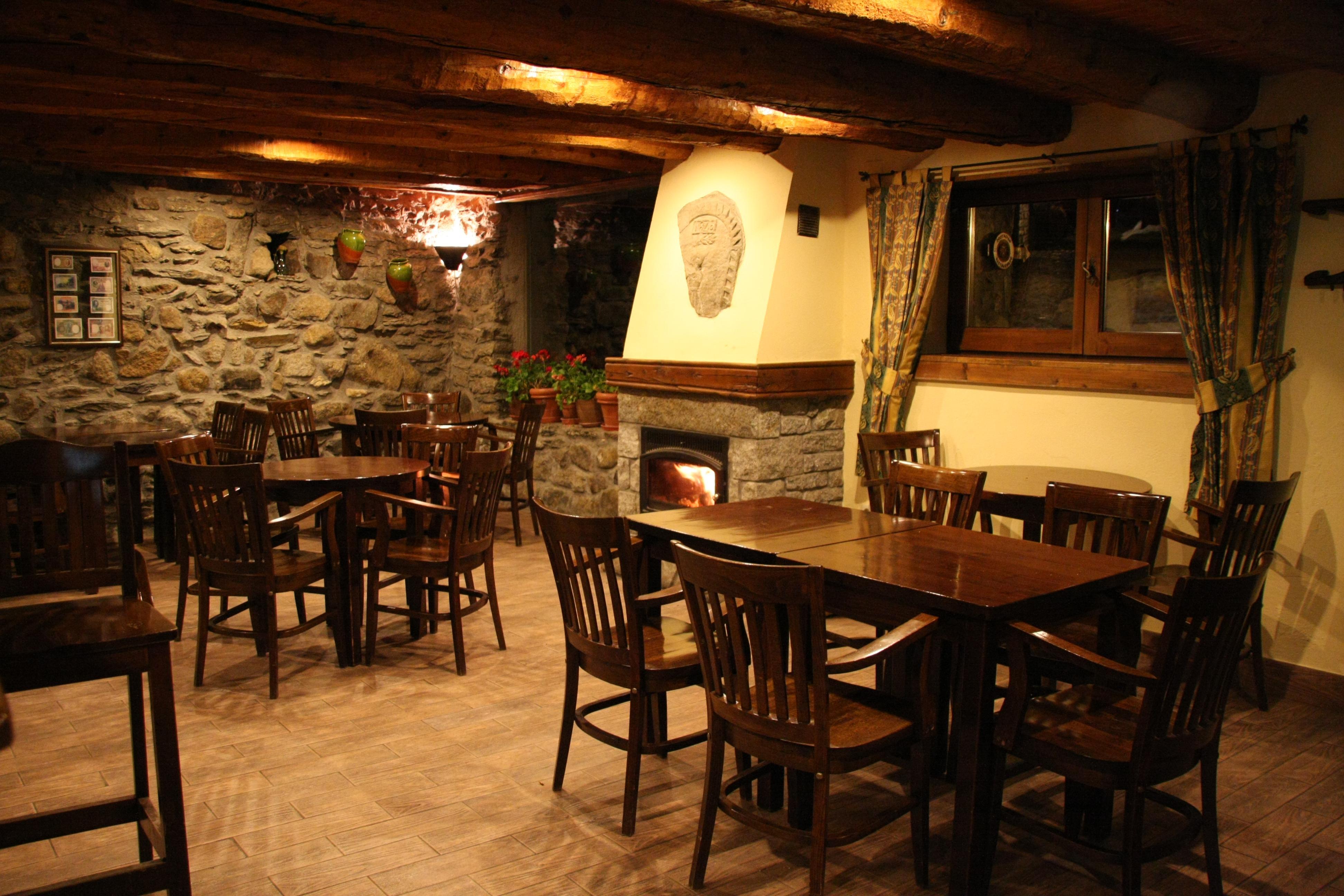 Hotel Casa Cornel Cerler Buitenkant foto