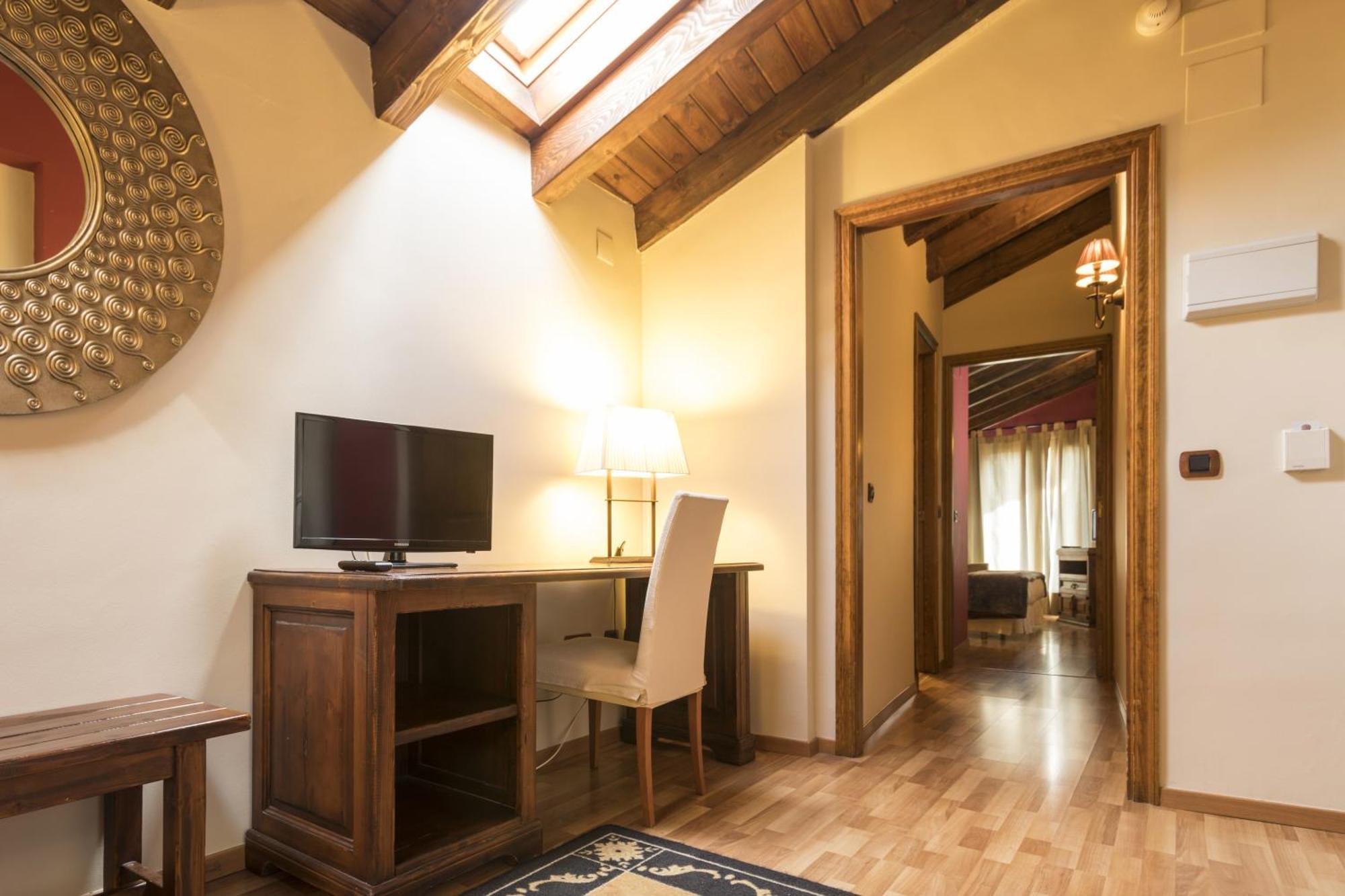 Hotel Casa Cornel Cerler Buitenkant foto