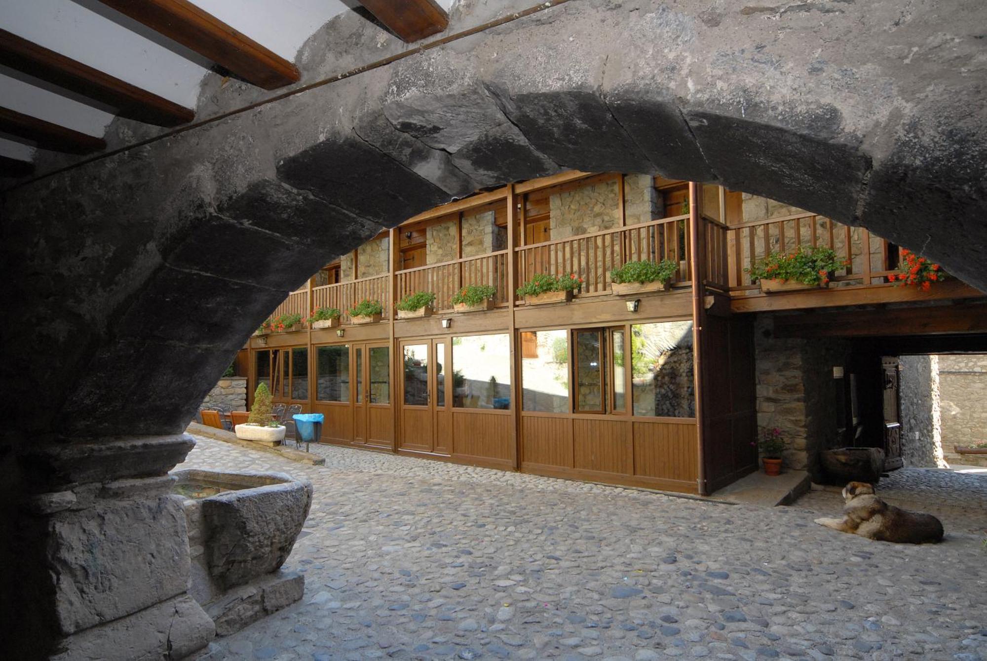 Hotel Casa Cornel Cerler Buitenkant foto
