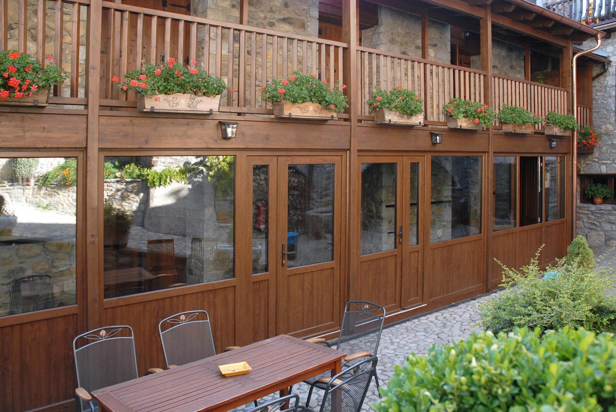 Hotel Casa Cornel Cerler Buitenkant foto