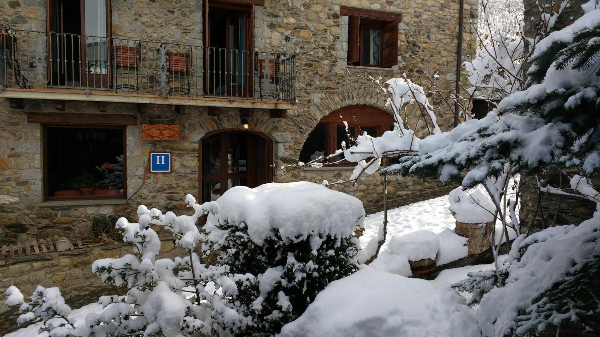 Hotel Casa Cornel Cerler Buitenkant foto