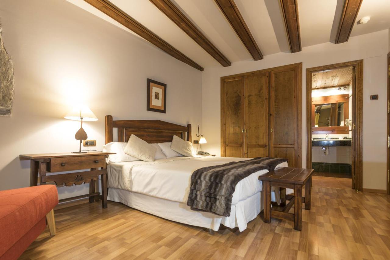 Hotel Casa Cornel Cerler Buitenkant foto
